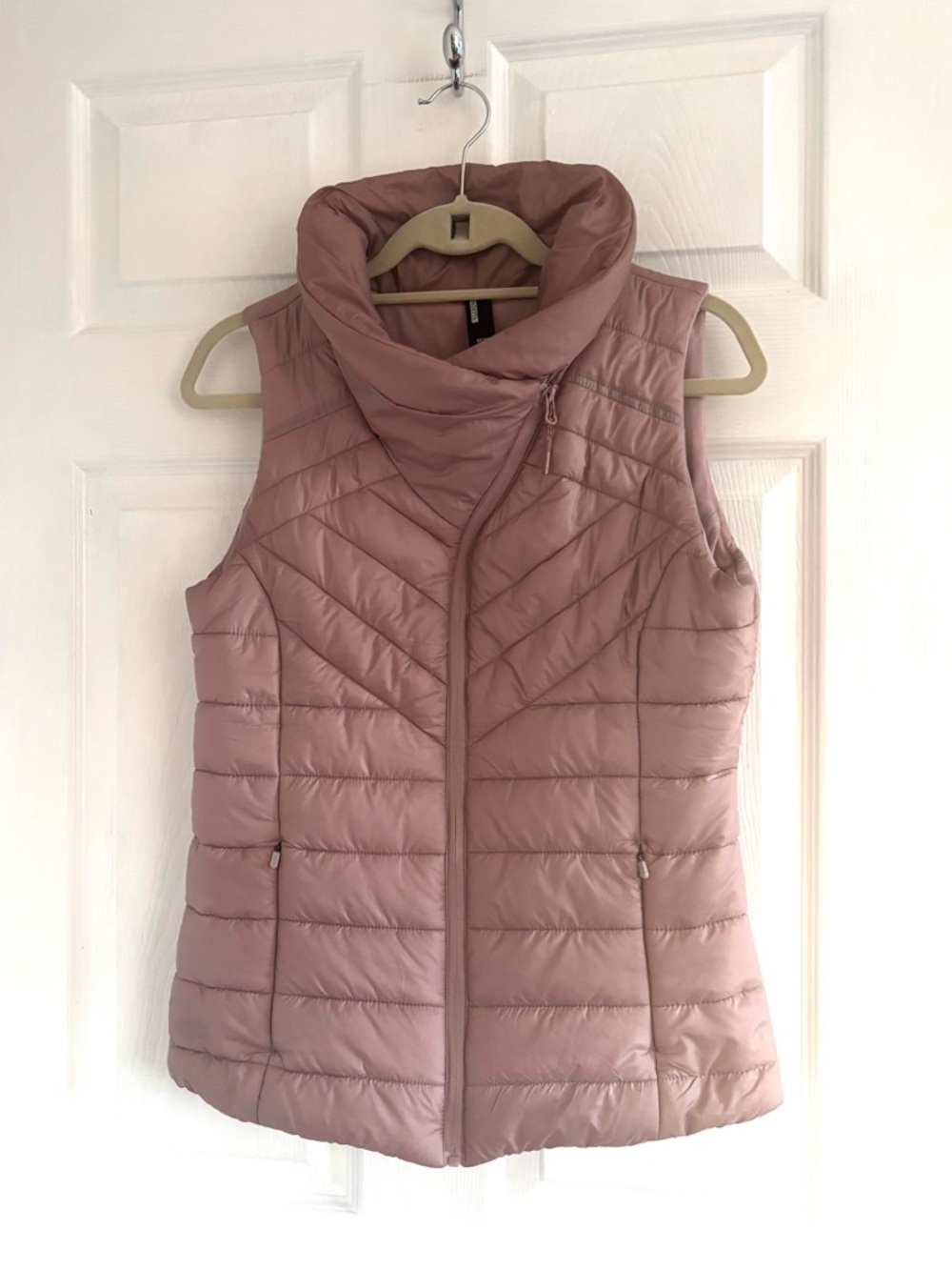 Mondetta vest